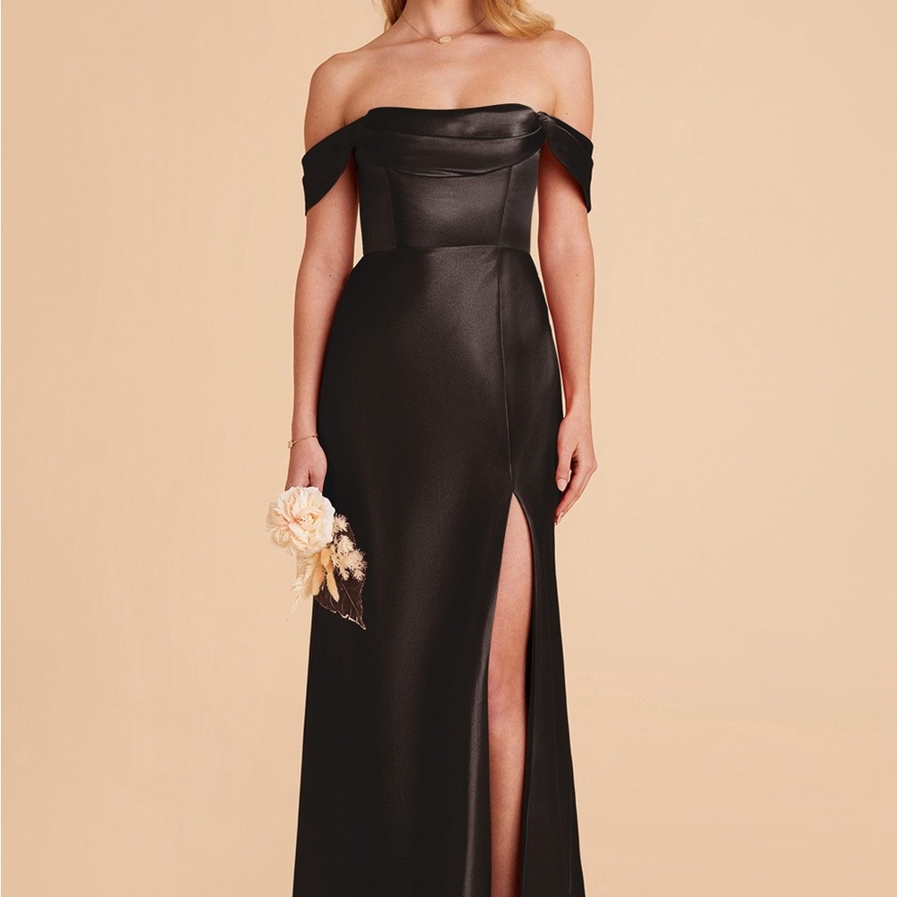 Elegant Black Off-Shoulder Evening Dress